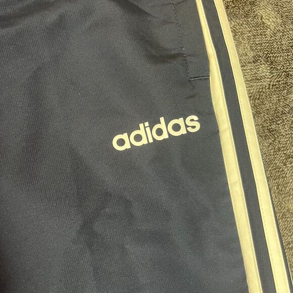 Adidas Windbreaker Joggers Men's L Navy Blue Track Pants Tapered Leg Pockets - Picture 3 of 12